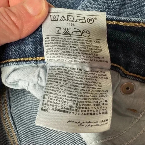 Old Navy Curvy  Jeans Size 10 Long - Picture 9 of 16